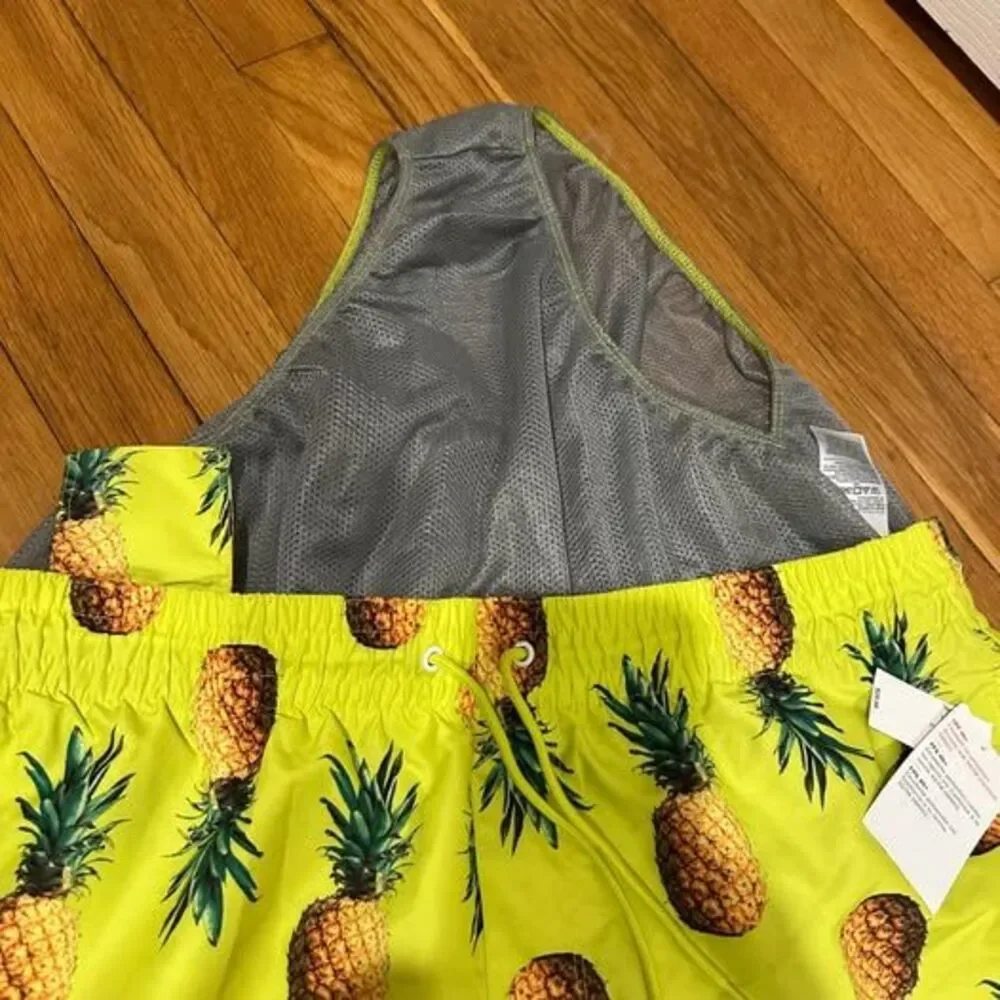 Old Navy Men’s Pineapple Swim Trunks New with Tags